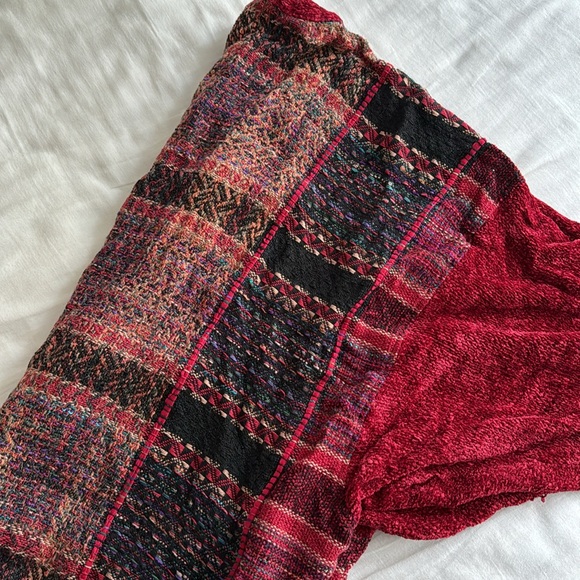 Nikos handwoven sweater - Picture 3 of 4